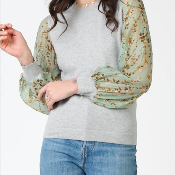 CURRENT AIR gray knit top with floral lightweight balloon sleeves, size S - Picture 16 of 16